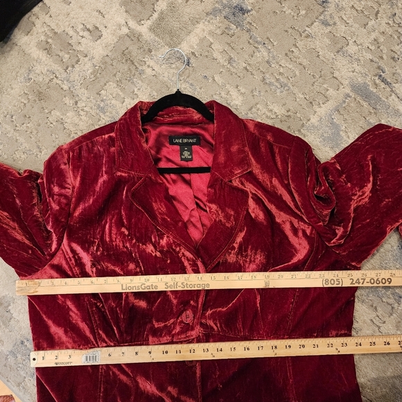 Lane Bryant Red Velvet Button Blazer Jacket Plus Size 24 - Picture 3 of 14
